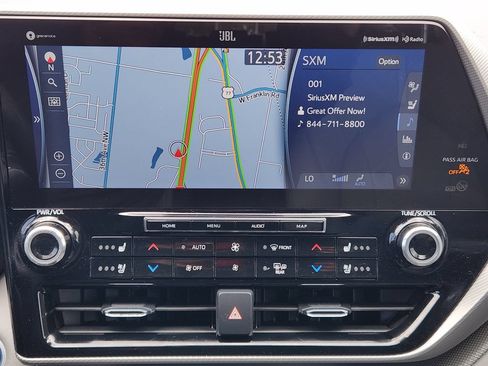 Used 2021 Toyota Highlander Platinum AWD/4WD image 19
