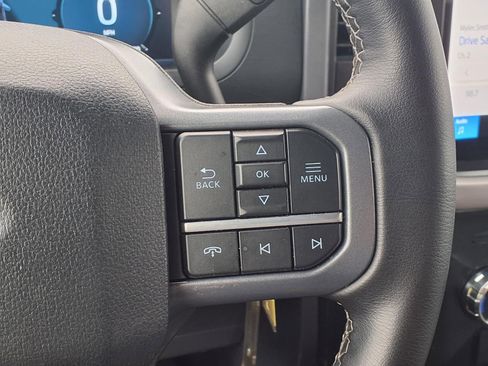 Used 2025 Ford F150 XLT w/ Equipment Group 301A Standard AWD/4WD image 17