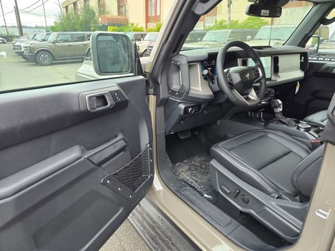 New 2026 Ford Bronco Outer Banks AWD/4WD image 17