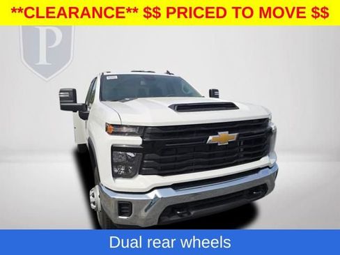 New 2025 Chevrolet Silverado 3500 W/T w/ WT Convenience Package AWD/4WD image 16