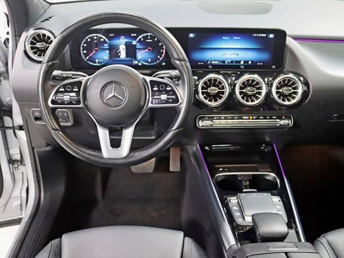 Used 2022 Mercedes-Benz GLA 250 4MATIC w/ Premium Package Lite image 15