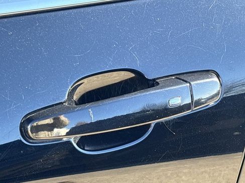 Used 2020 Chevrolet Equinox LT image 16