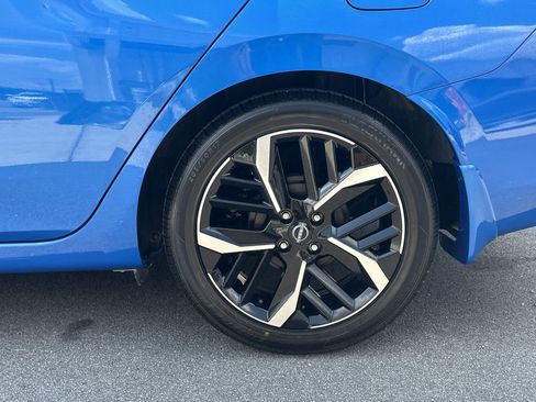 Used 2023 Nissan Versa SR w/ Trunk Package image 20