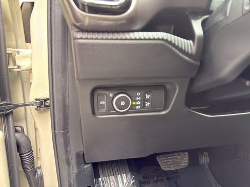 New 2025 Ford Ranger XLT AWD/4WD image 17