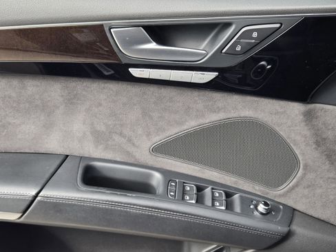 Used 2017 Audi A8 L 3.0T w/ Executive Package image 15