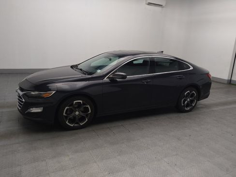 Used 2022 Chevrolet Malibu LT FWD image 2