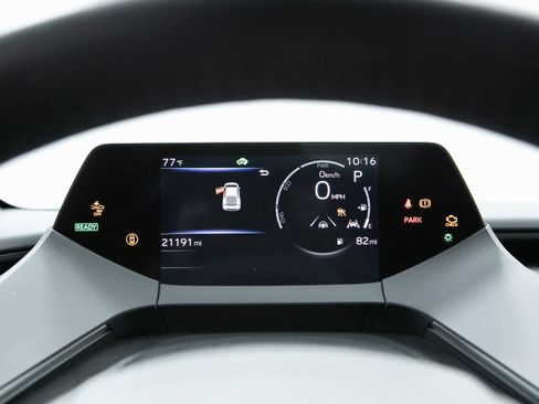 Used 2023 Toyota Prius Limited image 15