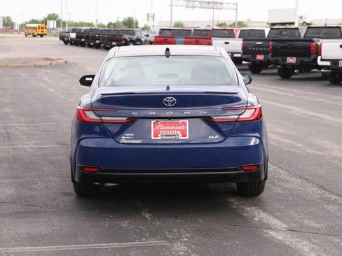 Used 2026 Toyota Camry XLE AWD/4WD image 6