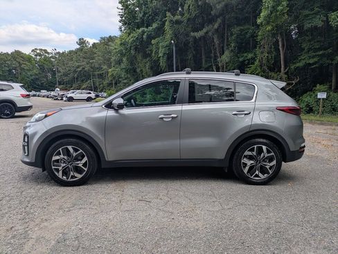 Used 2020 Kia Sportage EX FWD image 7