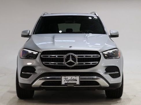 Used 2024 Mercedes-Benz GLE 450e 4MATIC image 2