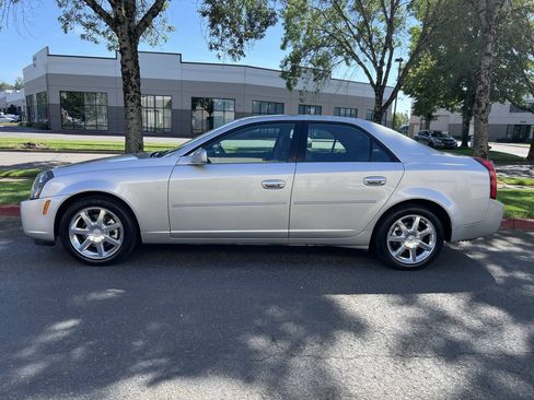 Used 2004 Cadillac CTS 3.6 w/ Preferred Equipment Group RWD image 5