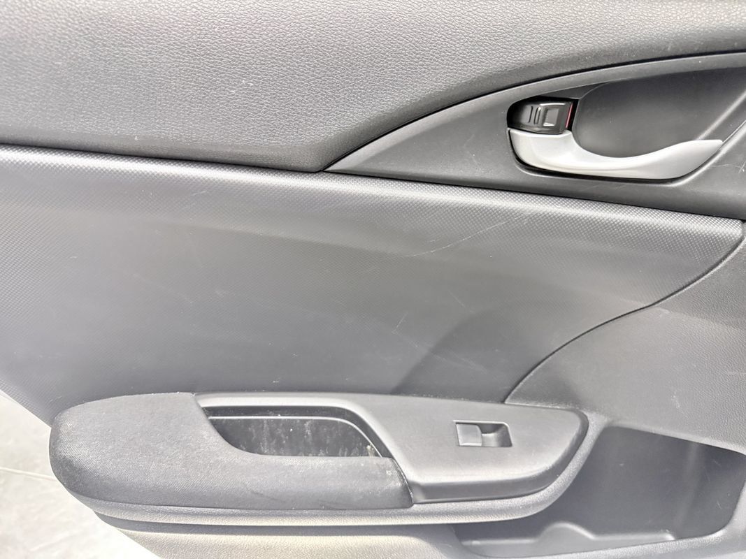 Used 2019 Honda Civic EX image 17