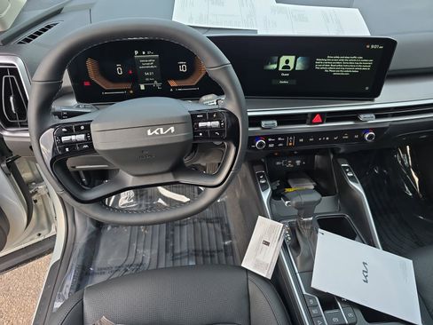 New 2026 Kia Sorento S image 18