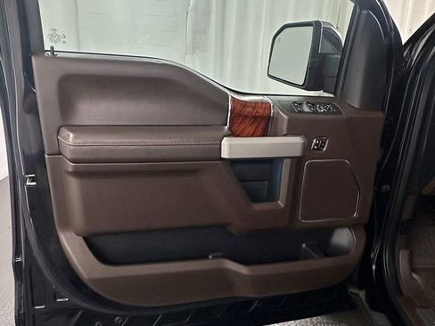 Used 2018 Ford F150 King Ranch w/ Equipment Group 601A Luxury image 8