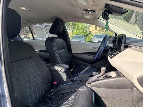 Used 2023 Toyota Corolla LE image 8