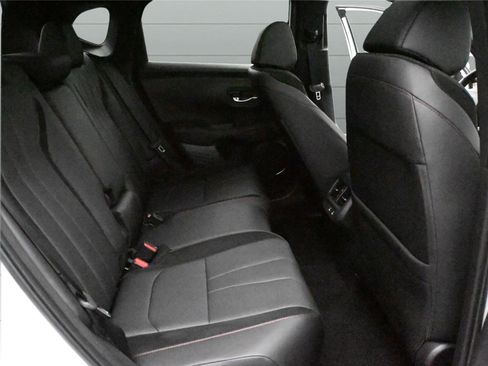 Certified 2025 Acura ADX A-Spec image 24