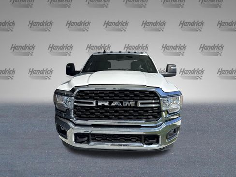 Used 2024 RAM 3500 Big Horn AWD/4WD image 3