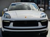 Certified 2025 Porsche Macan image 6