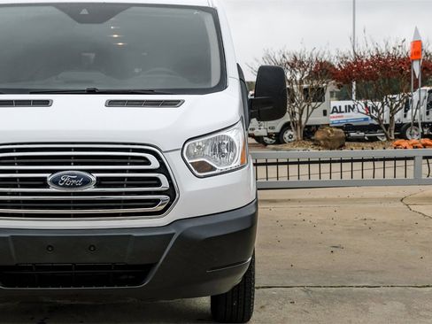 Used 2019 Ford Transit 350 XLT image 43