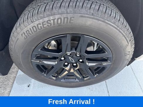 Used 2025 Chevrolet Silverado 1500 Custom AWD/4WD image 21