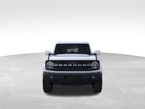 New 2025 Ford Bronco Outer Banks AWD/4WD image 7