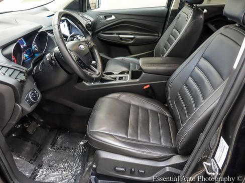 Used 2017 Ford Escape Titanium w/ Equipment Group 301A FWD image 11