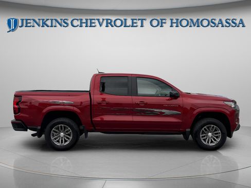 Certified 2024 Chevrolet Colorado LT w/ LT Convenience Package II RWD image 2