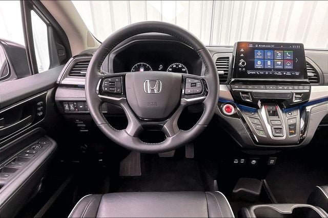 Certified 2025 Honda Odyssey Touring image 5