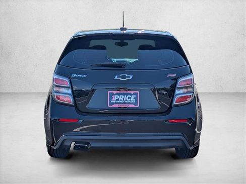 Used 2020 Chevrolet Sonic LT w/ Convenience Package FWD image 7