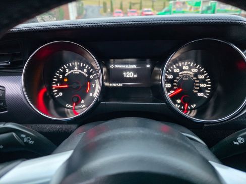 Used 2016 Ford Mustang Coupe image 17