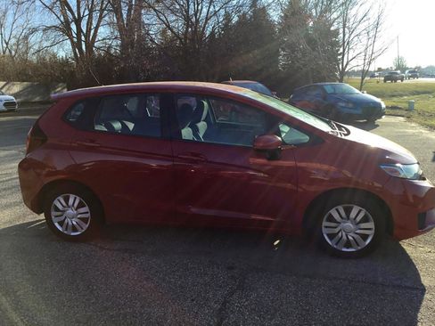 Used 2015 Honda Fit LX image 3