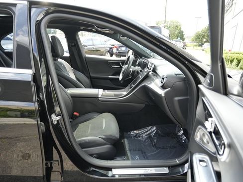 Used 2024 Mercedes-Benz C 63 AMG S image 38