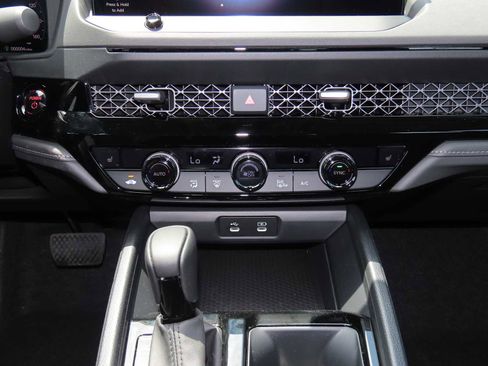 New 2025 Honda Accord EX-L image 19