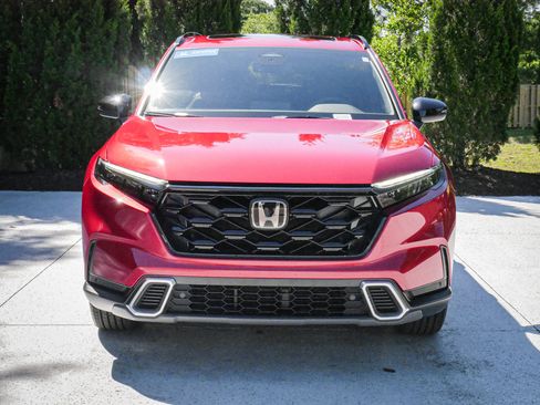 Used 2024 Honda CR-V Sport Touring image 3