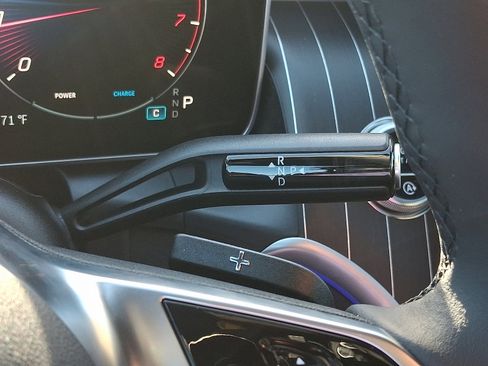 Used 2026 Mercedes-Benz GLC 300 4MATIC image 10