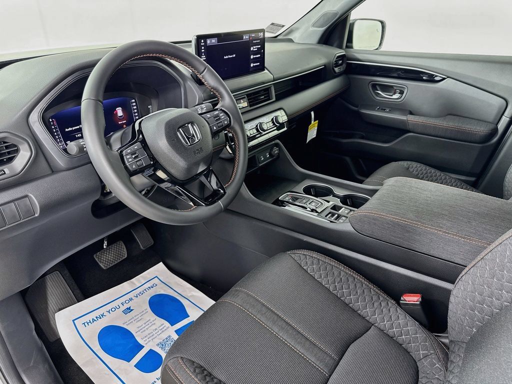 New 2026 Honda Pilot Sport image 9