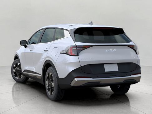 New 2026 Kia Sportage LX AWD/4WD image 4