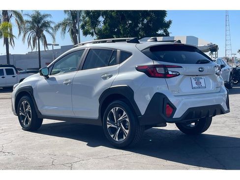 Certified 2025 Subaru Crosstrek 2.0i Premium image 3