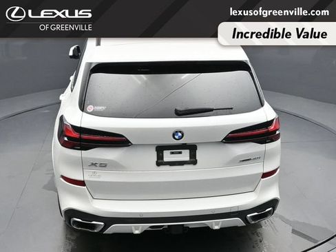 Used 2025 BMW X5 xDrive40i w/ M Sport Package AWD/4WD image 21