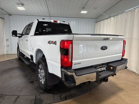 Used 2023 Ford F250 Lariat w/ Lariat Ultimate Package AWD/4WD image 4