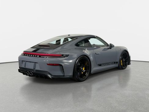 Used 2025 Porsche 911 GT3 RWD image 3