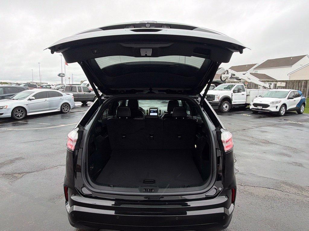 Used 2023 Ford Edge ST-Line AWD/4WD image 53