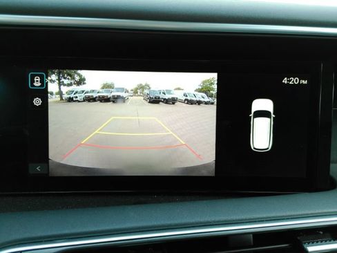 Used 2026 Hyundai Palisade SEL FWD image 10