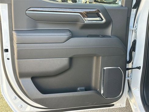 New 2026 GMC Sierra 1500 Elevation image 24