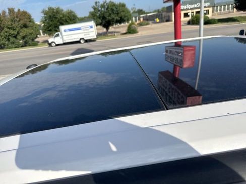 Used 2017 Ford F250 Lariat w/ Lariat Ultimate Package image 28