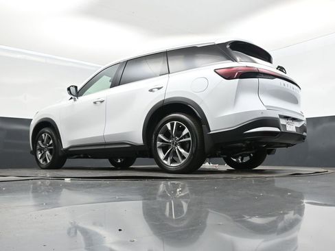 Certified 2026 INFINITI QX60 Pure w/ Cargo Package image 42