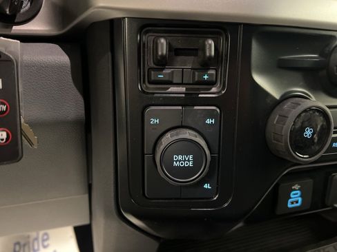 New 2025 Ford F550 4x4 Crew Cab Super Duty image 14