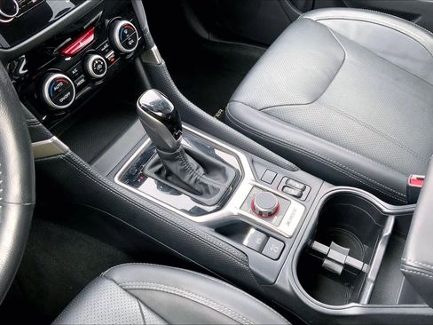 Used 2020 Subaru Forester Limited image 17