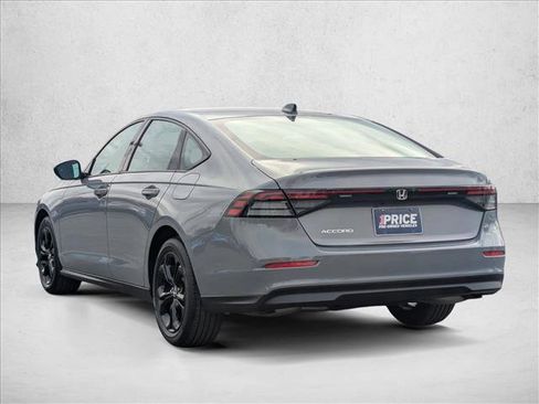 Used 2025 Honda Accord SE image 8