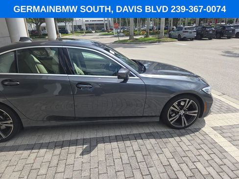Used 2021 BMW 330i Sedan w/ Driving Assistance Package RWD image 19